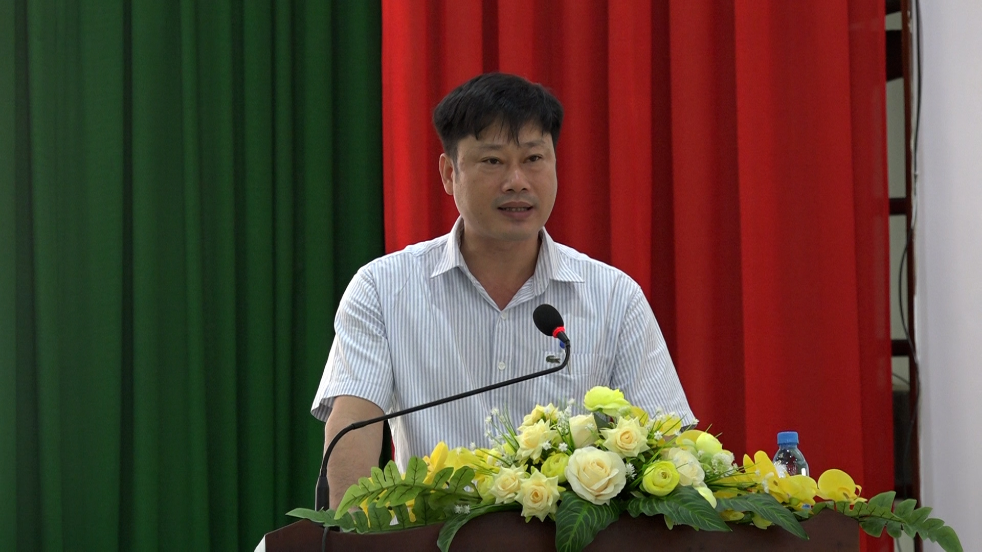 BAN KHAI MAC
